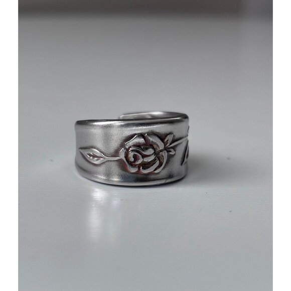 Handmade Rose Spoon Ring - Size 7 1/4 Floral Silverware Wrap Band Silver - Picture 1 of 6